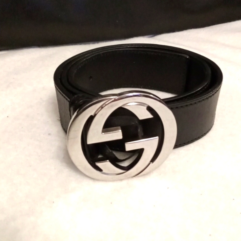 Gucci GG leather belt